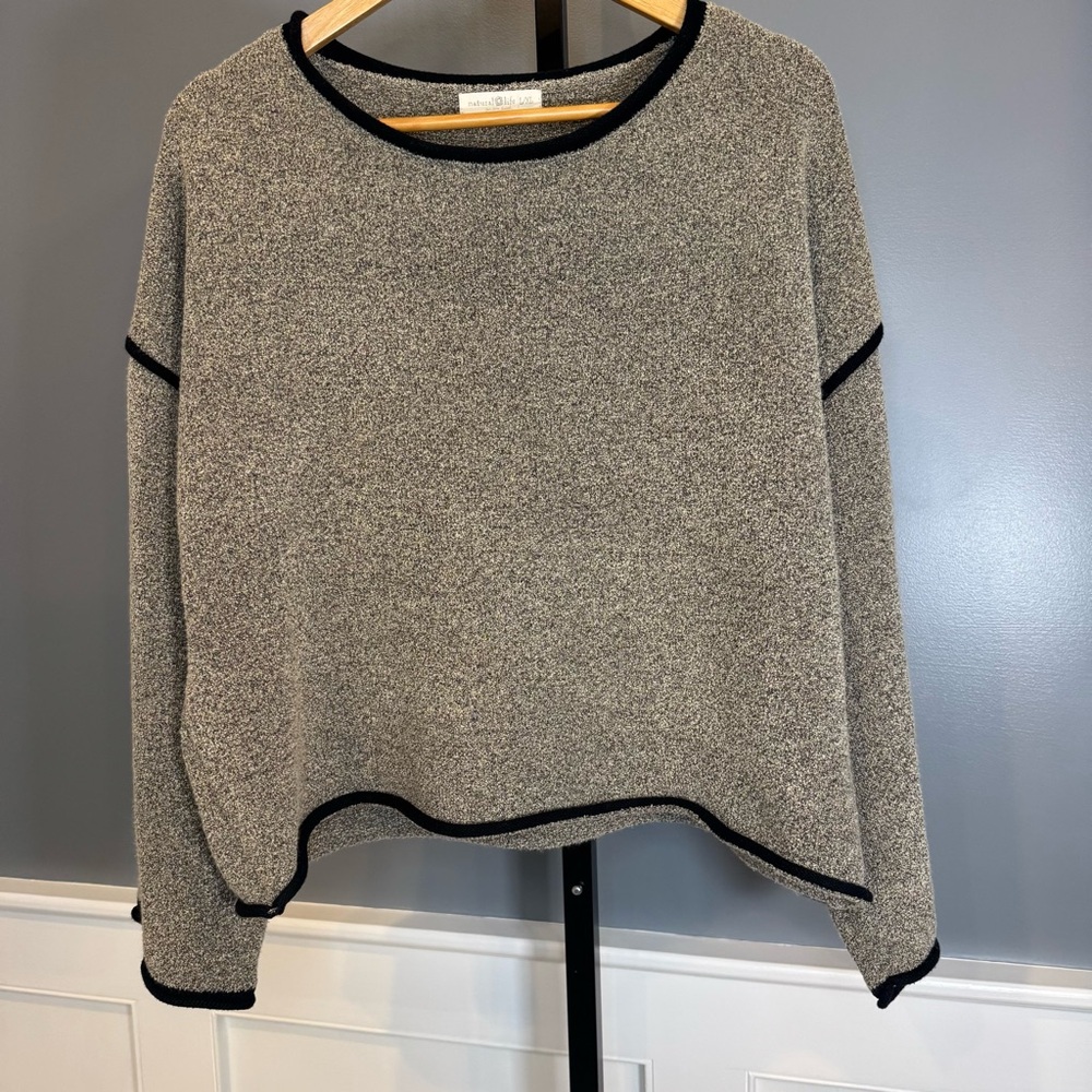 Natural Life Oversized Knit Sweater Tan Black Trim Relaxed Fit L/XL - Picture 2 of 10